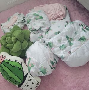 Cactus crib bedding